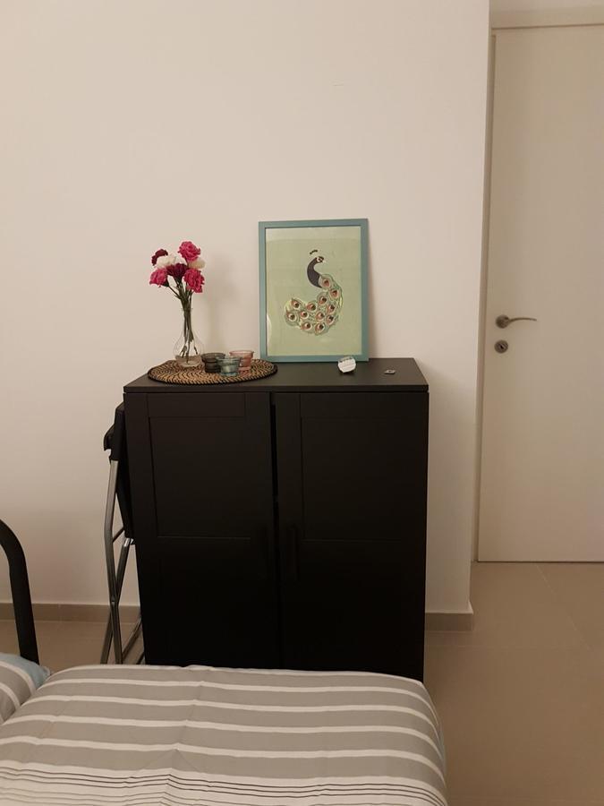 Private Bed/Bathroom In Netanya Esterno foto