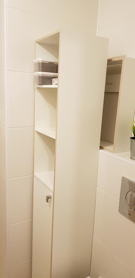 Private Bed/Bathroom In Netanya Esterno foto
